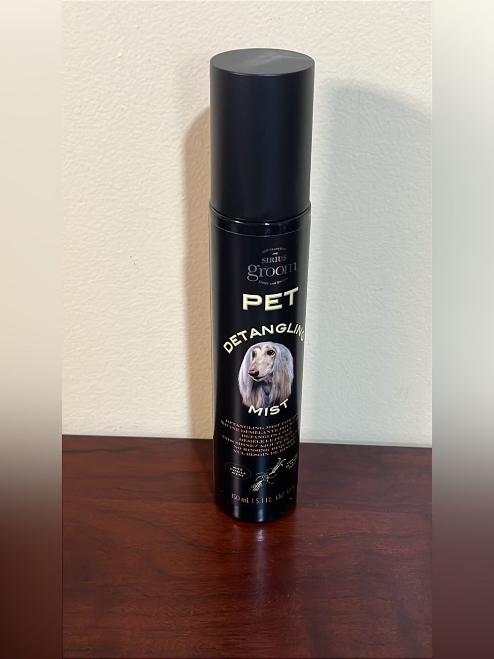 Avon PET Detangling Mist - Black New in Box
